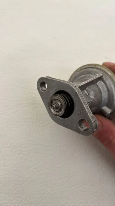 Pompe à carburant Mercedes E W124 OEM 0020917901 image 3