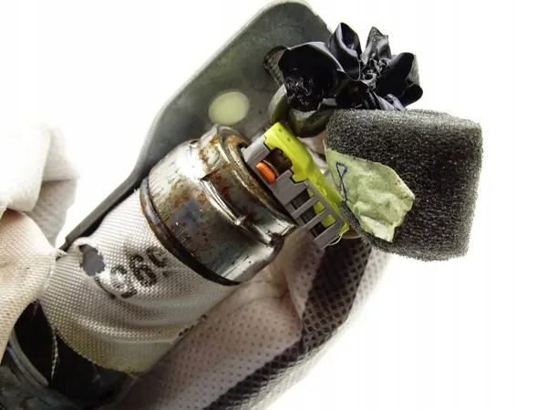 OEM 84123615 Oikea Ilmatyynyverho Opel Insignia II image 3