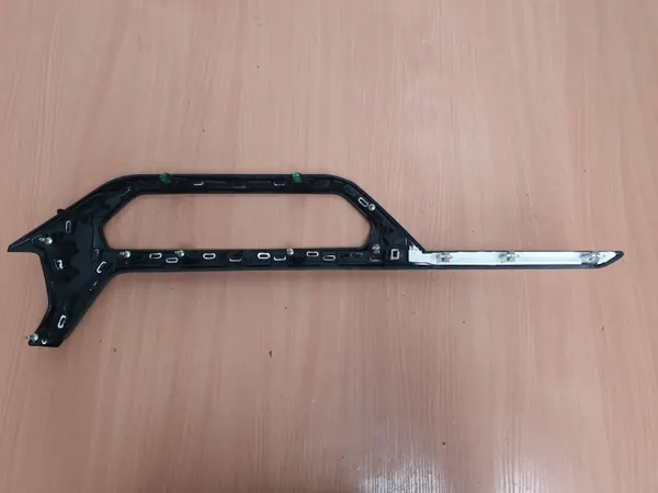 Garniture console tableau de bord OEM 073042 BMW 1 F40 image 5