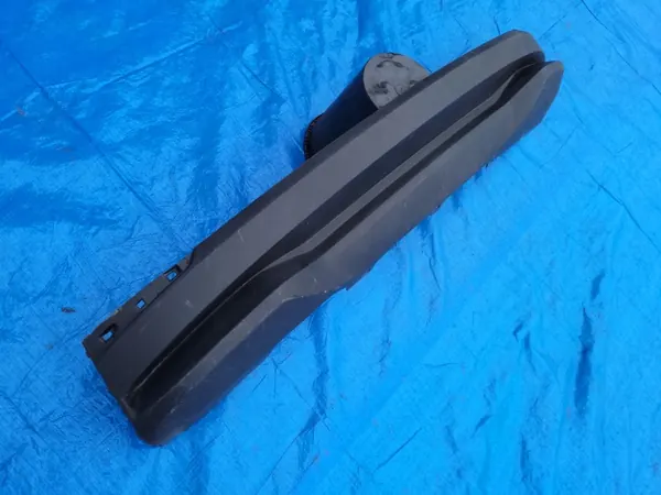 Skoda OE Achterbumper Diffusor Spoiler OEM 6VE807521 image 3