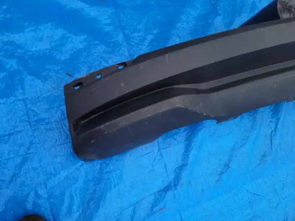 Skoda OE Achterbumper Diffusor Spoiler OEM 6VE807521 image 4
