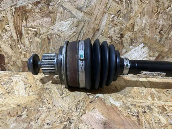 Fram vänster eller höger axel Audi Q7 Q8 3.0 22r 4M0407271AD OEM image 9