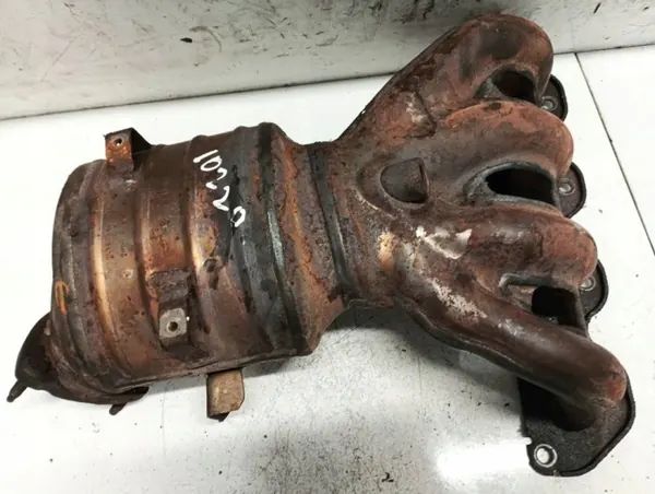 OEM 55559312 Pakoputken keräin Opel Astra 1.6L image 2