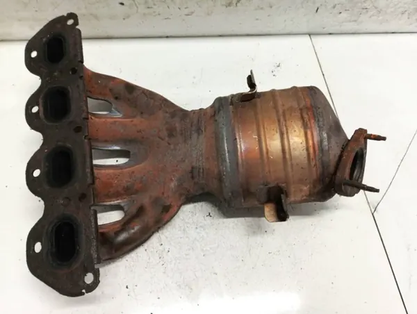 OEM 55559312 Pakoputken keräin Opel Astra 1.6L image 3
