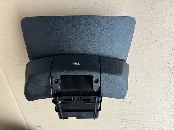 OEM 84780-2R000 console asbak voor Hyundai i30 CW 2007-2010 image 2
