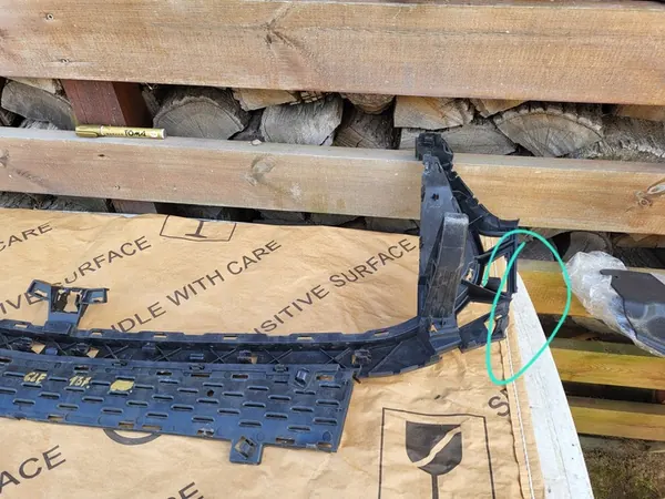 MERCEDES GLE 167 AMG DIAMOND GRILL A1678886000 image 10