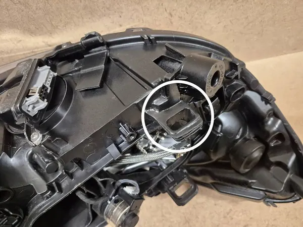 Vasen etuvalaisin Volvo S60 Eurooppa 31383062 image 9