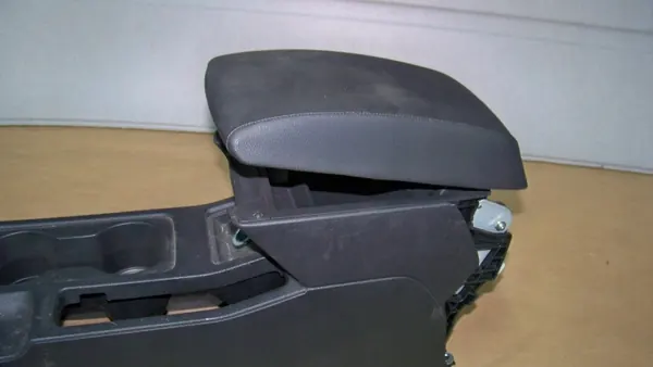 Accoudoir SEAT Leon 3 OEM leon 3 podłokietnik image 7