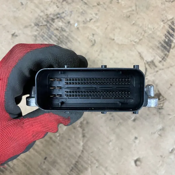 Module de contrôle AdBlue OEM a6429006501 Mercedes image 4