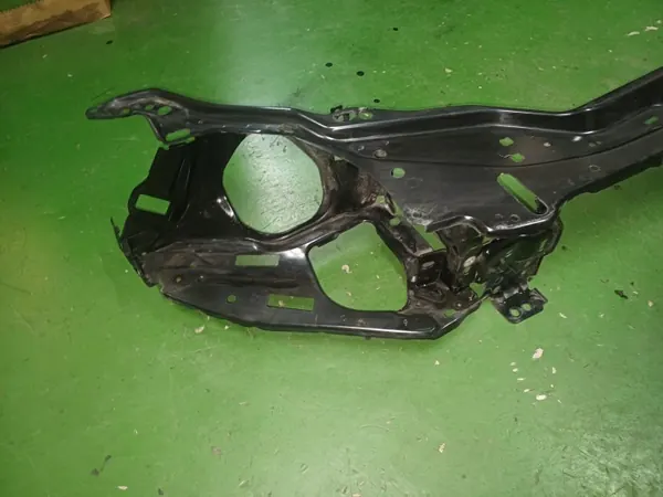 Volvo OE 30762259 Cinturón de Refuerzo - Usado image 6