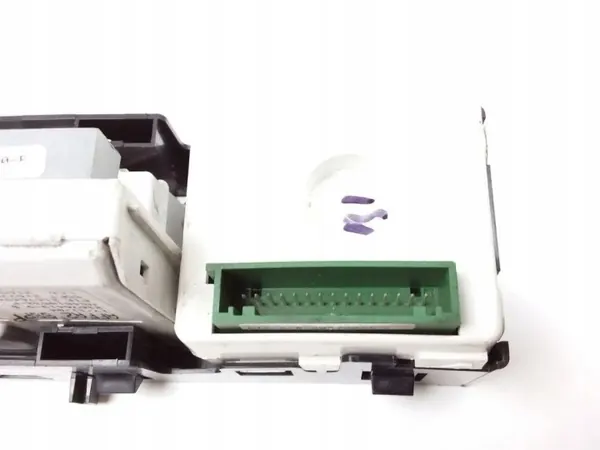 Écran de navigation Renault OE OEM 8200361582B image 3