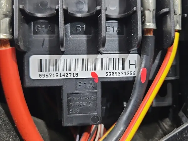 OEM 5Q0907361G sulakekotelo Skoda Kodiaq I:lle image 6