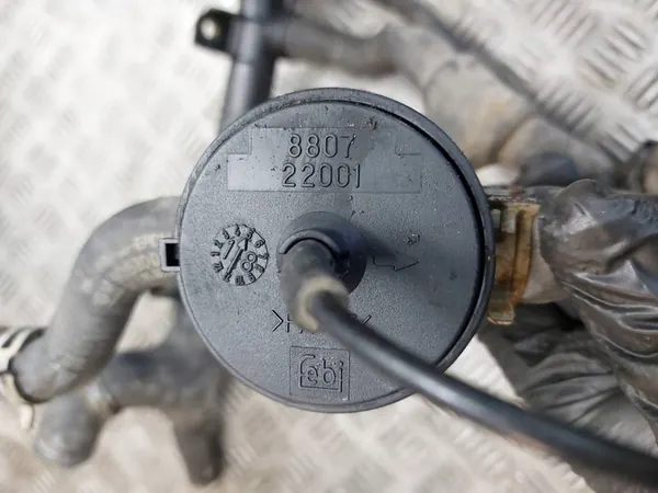 Vesiputki Opel Vectra B Lift 2.0 16V 90499719 image 4