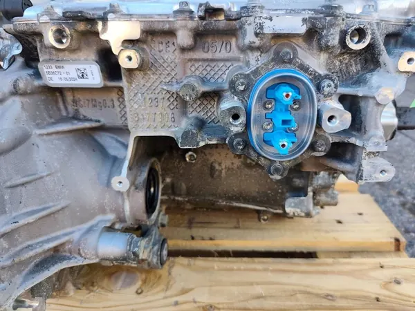 Motor eléctrico BMW OEM RCD24427 - Usado image 5