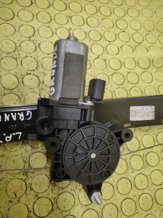 FIAT GRANDE PUNTO ELEVADOR DE VIDRO ESQUERDO DIANTEIRO 51765575 image 2