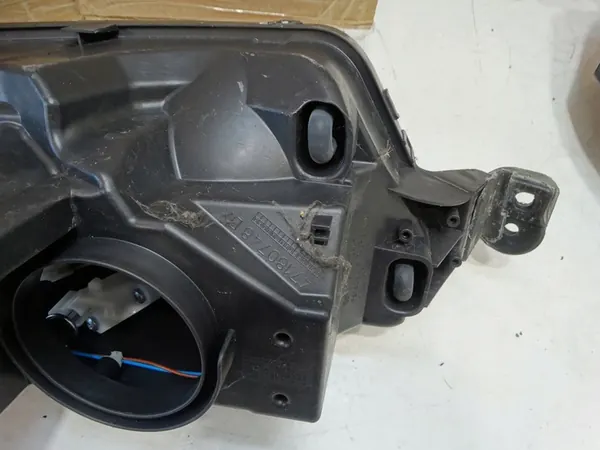 Faros derecho Citroen C4 Picasso II 2013- image 6