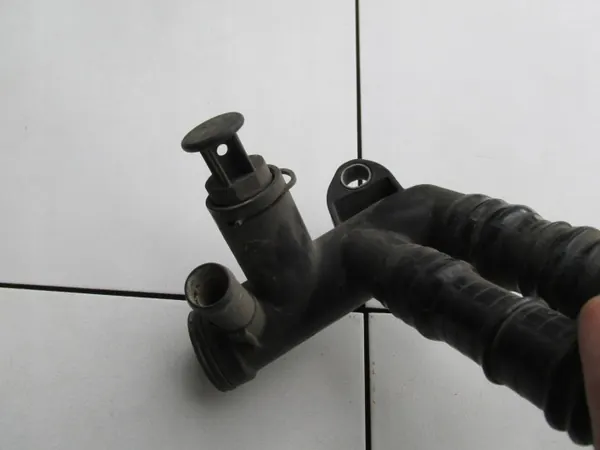 Tubo de água OEM 011252 para Ford 1.6 TDCI image 6