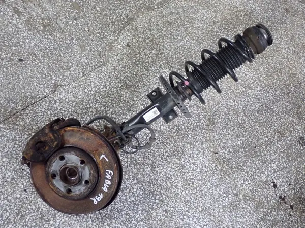 OEM 6C0413031AN Linker Achsschenkel Skoda Fabia III image 2