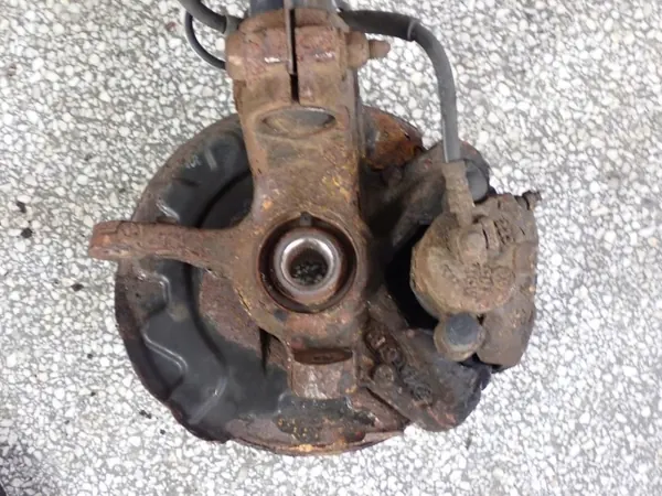 OEM 6C0413031AN Linker Achsschenkel Skoda Fabia III image 5