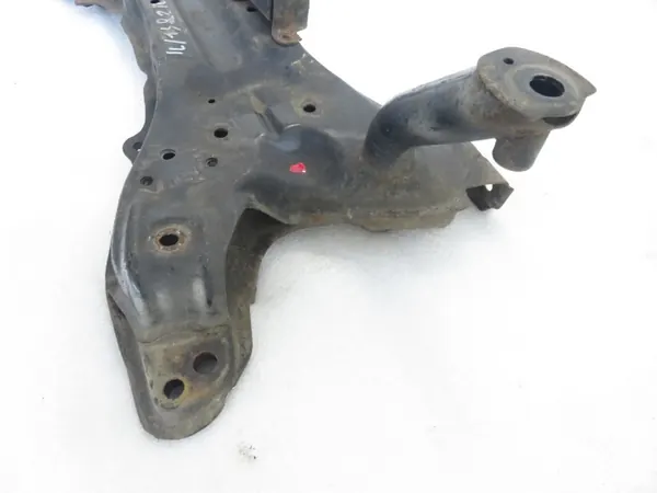 Etumoottorituki OEM SANKI PRZÓD Toyota Yaris I:lle image 3