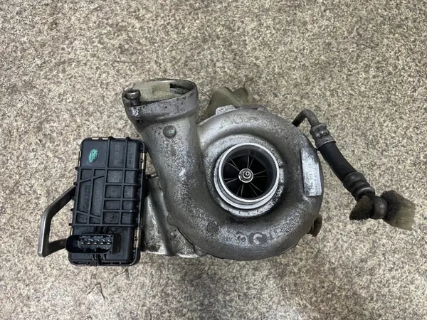 Turbocompresor Garrett BMW X5 E70 3.0D M57 235CV image 3