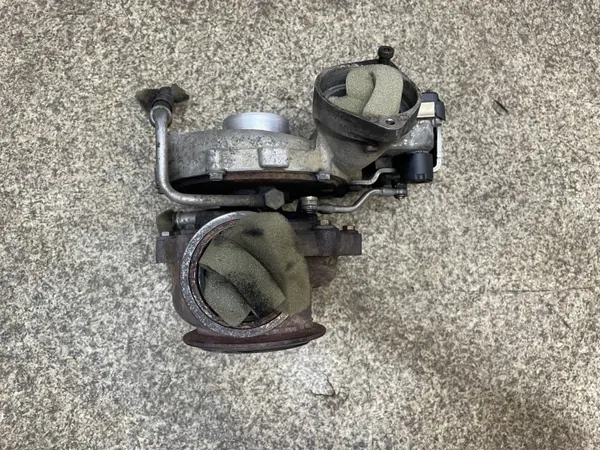 Turbocompresor Garrett BMW X5 E70 3.0D M57 235CV image 4