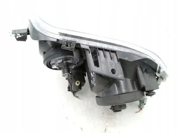 TYC 20-6193-05-2 Farol image 5