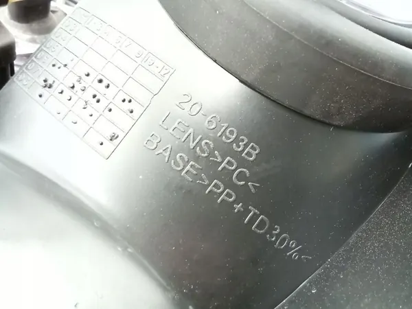 TYC 20-6193-05-2 Farol image 8