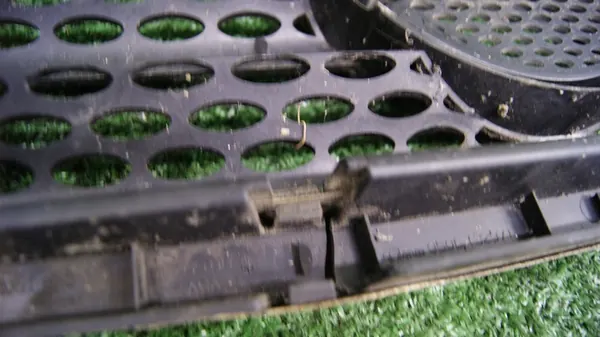 GRILL MERCEDES-BENZ SPRINTER 903 A9018800385 image 10