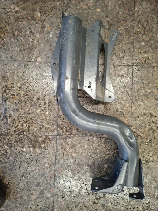 OEM RURA WSPORNIK NADKOLA BŁOTNIKA LEWY TYŁ MERCEDES ATEGO 17.5 image 2