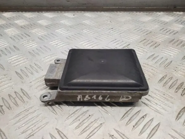 Module angle mort Audi A8 S8 D4 OEM 4H0907566 image 4
