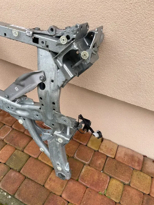 Lien de Barre Anti-Roulis Avant BMW G22 G23 OEM 6888478 image 7