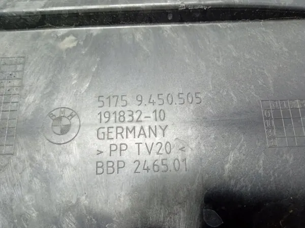 Escudo Inferior BMW IX2 U10 OEM 9450505 image 4