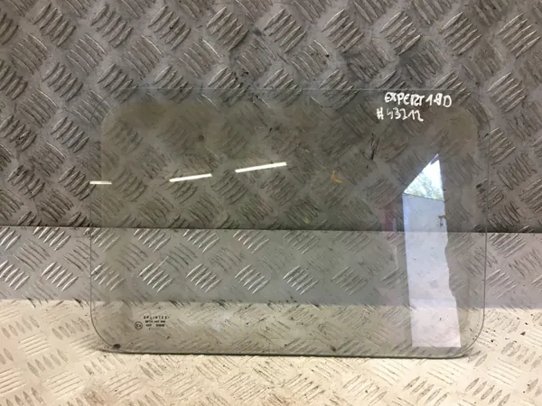 EXPERT I SZYBA KABINY OEM - Peça Peugeot OE usada image 2