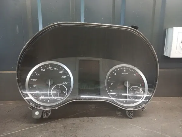 A4479004823 Tacho Kombiinstrument Mercedes W447 image 2