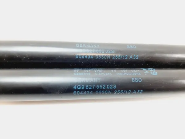 Audi A6 S6 C7 2013 Vänster Baklucka Dämpare 4G9827552 image 4