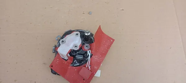 AdBlue Pump Original Renault Duster 2 image 4