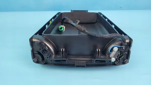 OEM 9810631877 Accoudoir console centrale Peugeot 508 II image 7
