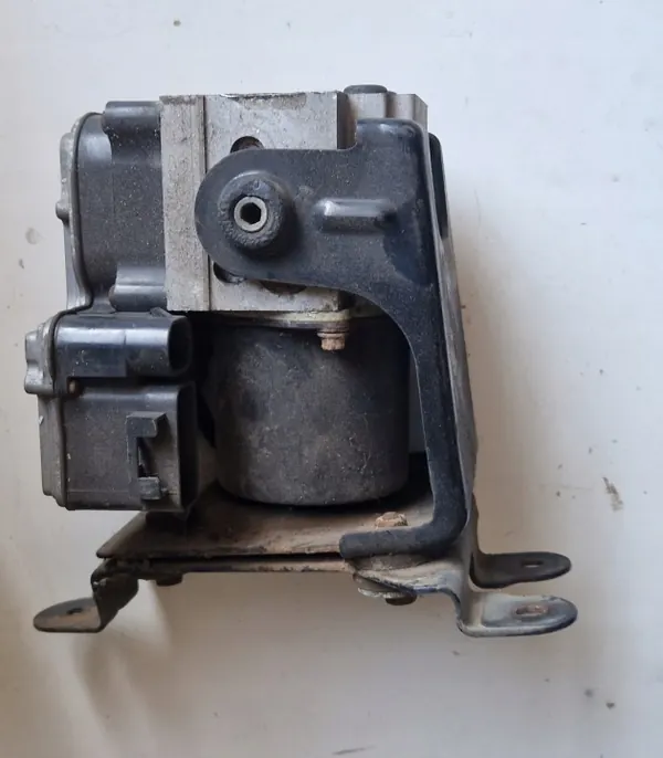 ABS-pumppu OEM AC80260368BBF Opel Frontera B:lle image 2
