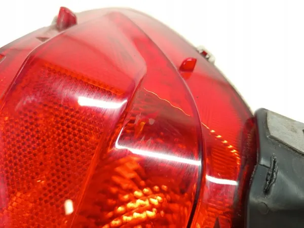 Takapuskarin valo oikea OEM 5215742010 Toyota RAV4:lle image 3