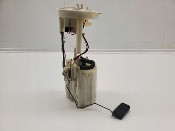 Brandstofpomp Audi Q3 8U image 5