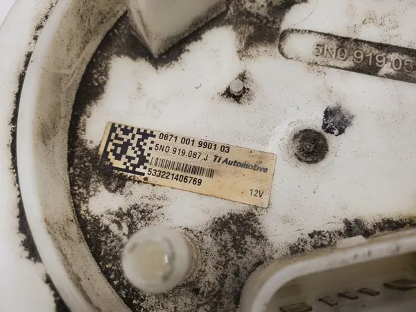 Brandstofpomp Audi Q3 8U image 7