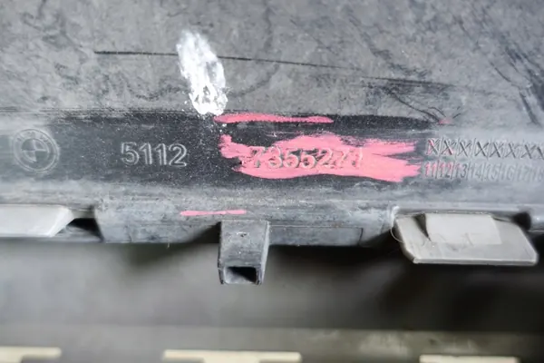 Bakstötslist OEM 7355271 för BMW X1 F48 image 10