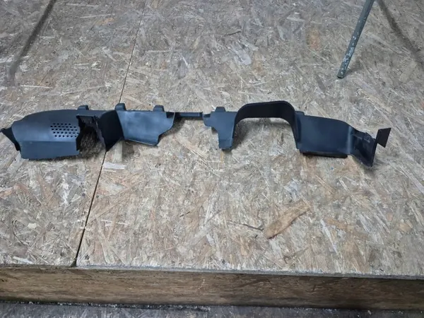Dacia Sandero III yläilmanotto OEM 628108613R image 4