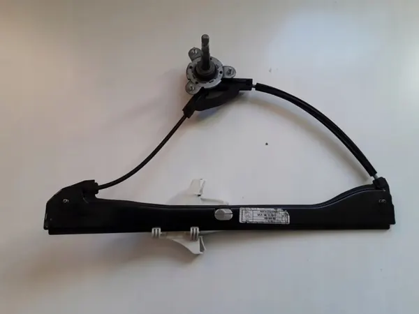 Régulateur manuel vitre arrière Skoda OE OEM 6V0839402 image 2