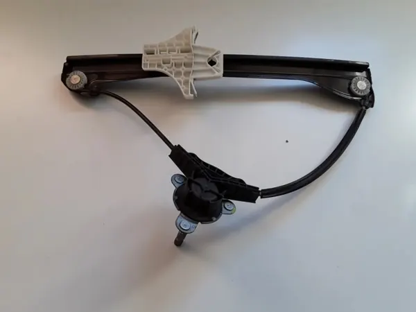 Régulateur manuel vitre arrière Skoda OE OEM 6V0839402 image 3