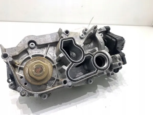Termostathölje Vattenpump OEM 05E121111AB image 3