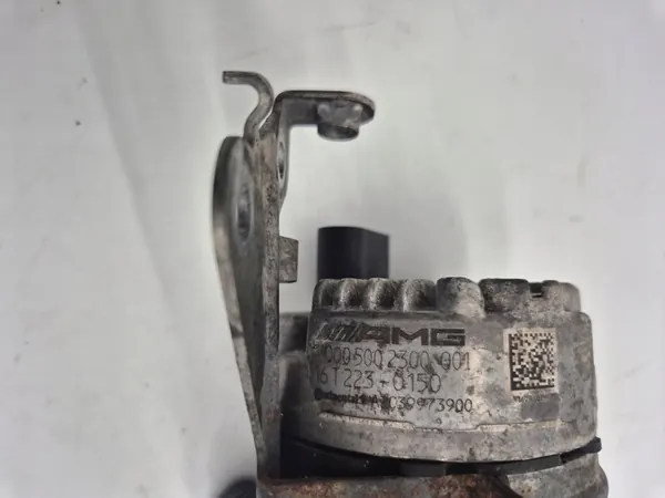 Pompa di circolazione dell'acqua aggiuntiva Mercedes W205 W213 A0005002300 image 3