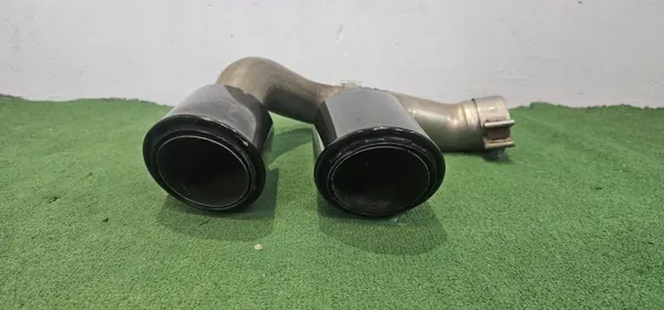 OEM 9Y0253825A Ponta de Escape Traseira Esquerda Porsche Cayenne image 2
