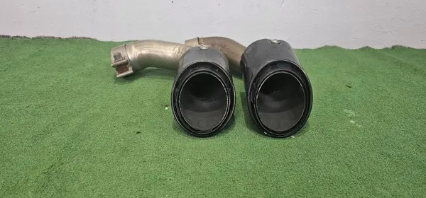 OEM 9Y0253825A Ponta de Escape Traseira Esquerda Porsche Cayenne image 3